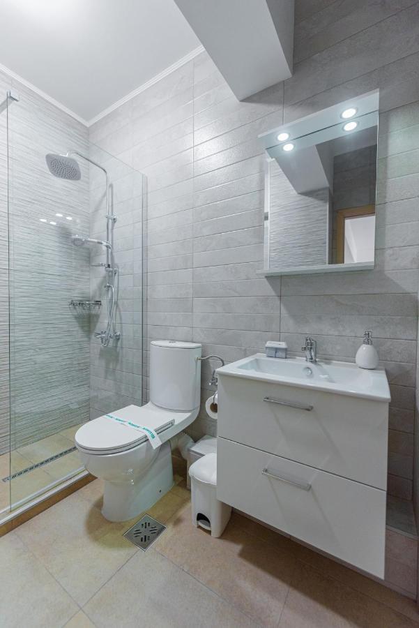 Moonlight Sky Mamaia Apartment Exterior photo